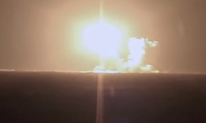 russia bulava missile 700x420