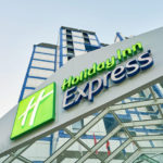 I Didn’t Witness Anything … But I Did Stay at a Holiday Inn Express Last Night | USNN World News hie