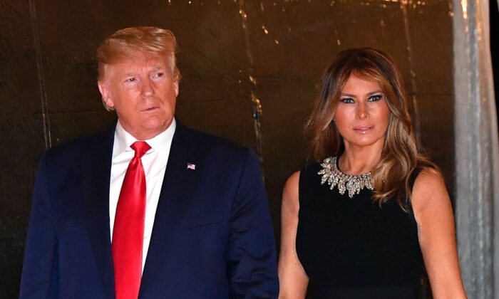 Trump with Melania only e1577253708548 700x420 1