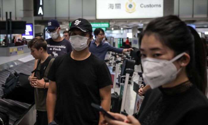 hong kong airport coronavirus 700x420 1