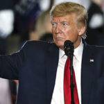 Trump, at packed New Jersey rally, hits congressional Dems amid impeachment fight | USNN World News impeachment microphone