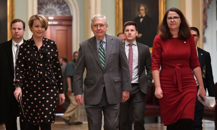 senators sworn in