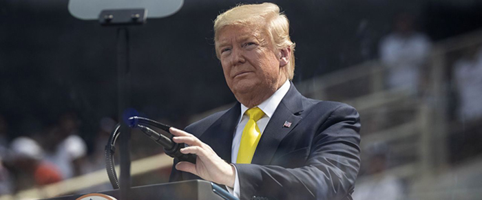 trump fights coronavirus outbreak