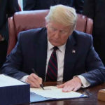 Trump signs $2T stimulus bill after House approves historic coronavirus response | USNN World News trump sign bill