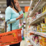 How to Shop for Groceries, the Smart Way, During the CCP Virus Outbreak | USNN World News woman grocery shopping 700x420 1