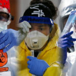 Top coronavirus model significantly lowers total estimates of US deaths in new projection | USNN World News downward trend