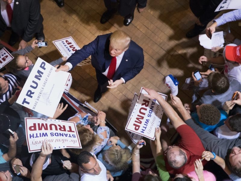 Dems reportedly warning preelection economic surge could boost Trump