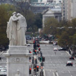 House passes DC statehood bill: Here’s how it would work | USNN World News The U.S. is a country of 50 states covering a vast swath of North America, with Alaska in the northwest and Hawaii extending the nation’s presence into the Pacific Ocean. Major Atlantic Coast cities are New York, a global finance and culture center, and capital Washington, DC. Midwestern metropolis Chicago is known for influential architecture and on the west coast, Los Angeles' Hollywood is famed for filmmaking. Population: 328.2 million (2019) Trending Capital: Washington, D.C. Unemployment rate: 14.7% (Apr 2020) President: Donald Trump