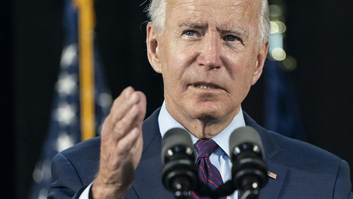 Biden tries to woo Pennsylvania voters, but still lags behind Trump on economy