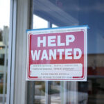 Number of Americans filing for unemployment falls below 1M for first time since pandemic started | USNN World News Number of Americans filing for unemployment falls below 1M for first time since pandemic started