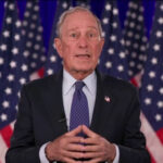 Fly steals Bloomberg's thunder by landing on his face during DNC speech | USNN World News Fly steals Bloomberg's thunder by landing on his face during DNC speech