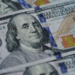 Dollar steadies Monday, as traders look to global economic health | USNN World News Dollar steadies Monday, as traders look to global economic health