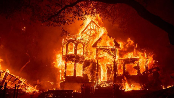 California wildfires rage as wine country blaze forces evacuation of hospital, hundreds of homes