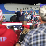 Secret Service involved in arrest of 2 in Virginia allegedly carrying backpack with gun and ammo near Trump rally