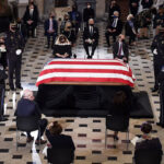 Ruth Bader Ginsburg's casket arrives at US Capitol to lie in state | USNN World News Ruth Bader Ginsburg's casket arrives at US Capitol to lie in state