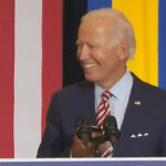 Biden panned for playing 'Despacito' at Hispanic Heritage Month event | USNN World News Biden panned for playing 'Despacito' at Hispanic Heritage Month event