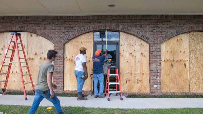 Hurricane Delta menaces Louisiana as state braces for 6th time during 'relentless' season