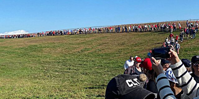 Massive lines at Trump rally in battleground state North Carolina