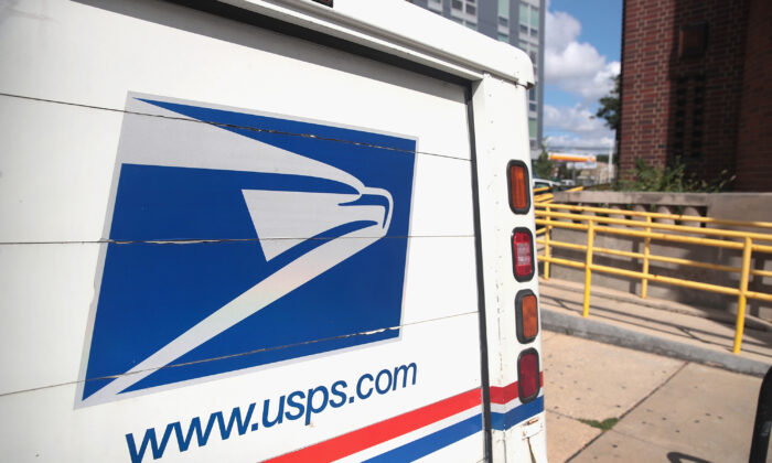 Trump, USPS Appeal Ruling that Blocked Postal Service Changes Before Election