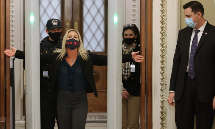 Republicans Call Double Standard on Greene’s Committee Removals, Point to Omar Remarks | USNN World News Republicans Call Double Standard on Greene’s Committee Removals, Point to Omar Remarks