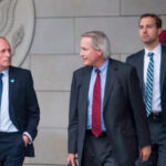 Supreme Court Dismisses Lin Wood Election Lawsuit Without Comment | USNN World News Supreme Court Dismisses Lin Wood Election Lawsuit Without Comment