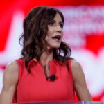 South Dakota’s Noem Bans Vaccine Passports | USNN World News South Dakota’s Noem Bans Vaccine Passports