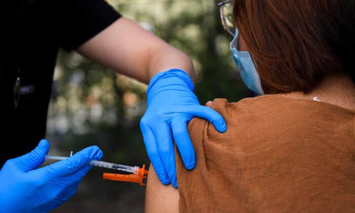 CDC Investigating Heart Inflammation in COVID-19 Vaccinated Teens, Young Adults