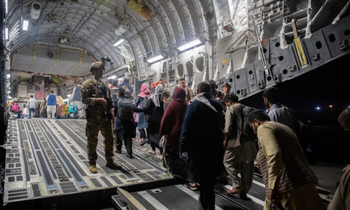CDC: Afghans Arriving in US Infected With Measles, Tuberculosis, and Malaria