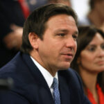 Florida’s Ban on School Mask Mandates Reinstated | USNN World News Florida’s Ban on School Mask Mandates Reinstated