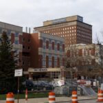 400 Workers Quit Large Michigan Hospital System Over COVID-19 Vaccine Mandate | USNN World News 400 Workers Quit Large Michigan Hospital System Over COVID-19 Vaccine Mandate