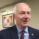 Arkansas Governor Allows Bill Requiring Vaccine Opt-Outs to Become Law | USNN World News Arkansas Governor Allows Bill Requiring Vaccine Opt-Outs to Become Law