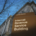 Democrats raise proposed IRS bank reporting threshold to $10,000 from $600 | USNN World News Democrats raise proposed IRS bank reporting threshold to $10,000 from $600