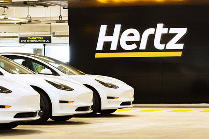 Hertz to buy 100,000 Teslas in largest single electric vehicle purchase
