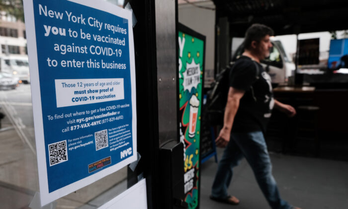 NYC: 40 Percent of Inspected Businesses Noncompliant With Vaccine Pass Mandate