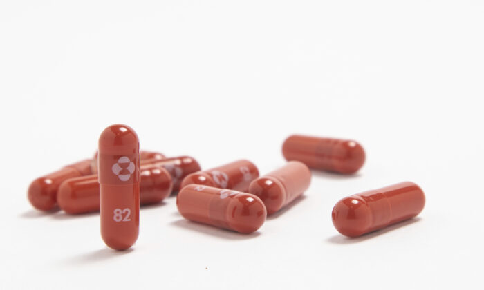 US Set to Pay $712 Per Patient for Merck’s COVID-19 Pill