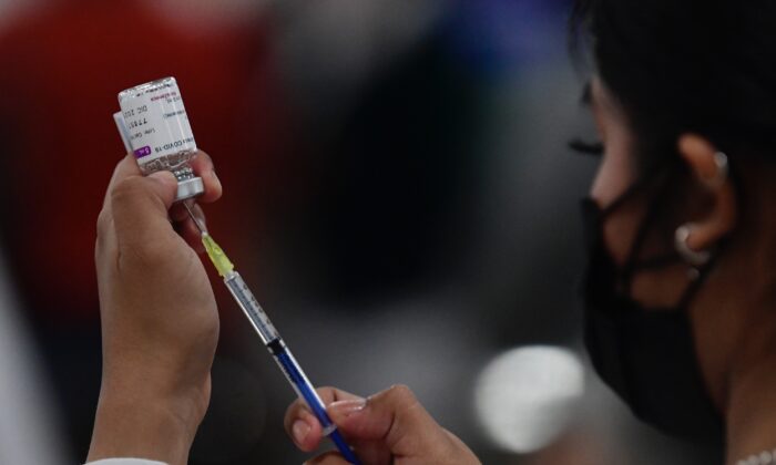 COVID-19 Vaccines Induce Lower Antibodies Against Omicron Variant: Study