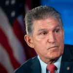 Manchin fumes as US buys 500,000 barrels of Russian oil a day amid Ukraine war | USNN World News Manchin fumes as US buys 500,000 barrels of Russian oil a day amid Ukraine war