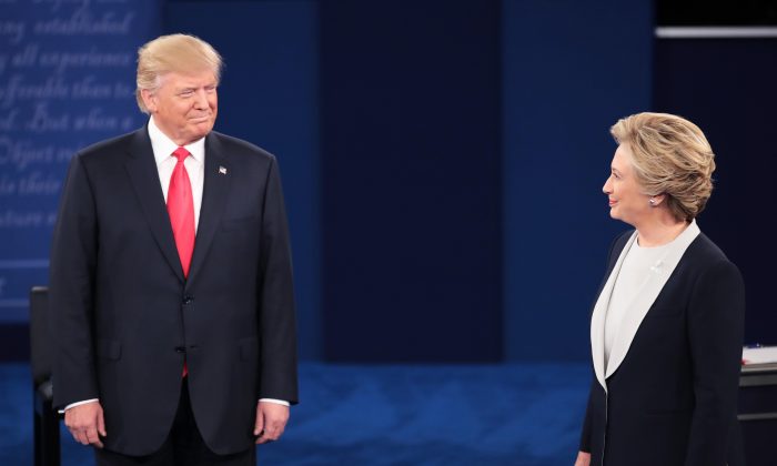 Trump Sues Hillary Clinton, Christopher Steele Over Russian Collusion Allegations