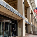 FBI Warrantless Searches of Americans’ Data Doubled From 2020 to 2021: ODNI | USNN World News FBI Warrantless Searches of Americans’ Data Doubled From 2020 to 2021: ODNI