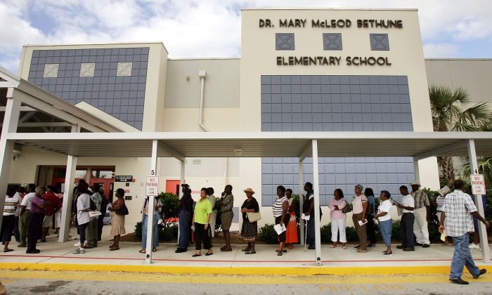 Florida Voter Registration: Republicans Overtake Democrats by 100,000 | USNN World News Florida Voter Registration: Republicans Overtake Democrats by 100,000