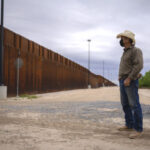 Texas Ranchers Struggling With Property Damage Amid Surge of Illegal Immigrants | USNN World News Texas Ranchers Struggling With Property Damage Amid Surge of Illegal Immigrants