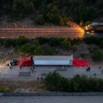 At Least 46 People Found Dead in a Truck Carrying Suspected Migrants in San Antonio | USNN World News At Least 46 People Found Dead in a Truck Carrying Suspected Migrants in San Antonio
