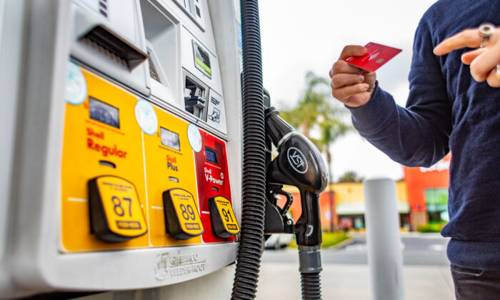 Biden Administration’s Biofuel Initiative May be Worse for Environment than Gasoline 6 Biden Administration’s Biofuel Initiative May be Worse for Environment than Gasoline