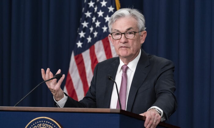 Fed’s Powell Contradicts Biden’s Claim That Ukraine War Is Biggest Inflation Driver