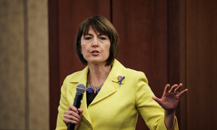 House Democrats Block Legislative Amendment to Prevent US Oil Sales to China