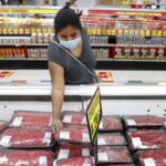 Inflation Hitting Minorities, Rural Families the Hardest, Research Shows | USNN World News Inflation Hitting Minorities, Rural Families the Hardest, Research Shows