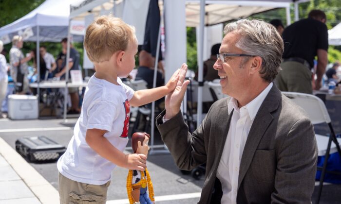 Ogles Wins Tennessee Primary For Open Seat GOP Hopes to Flip | USNN World News Ogles Wins Tennessee Primary For Open Seat GOP Hopes to Flip