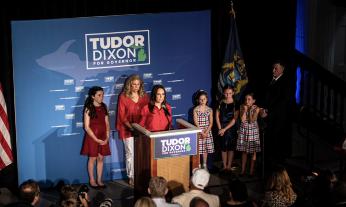 Trump Nod Spurs Dixon to Runaway Win in Michigan GOP Gubernatorial Primary