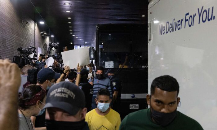 Florida isn’t a “sanctuary” state.