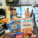 Inflation Hits Middle-Income Americans the Hardest, Says Congressional Budget Office | USNN World News Inflation Hits Middle-Income Americans the Hardest, Says Congressional Budget Office